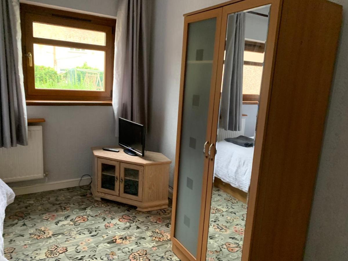 S&Ks Villa Troed-y-rhiw Ngoại thất bức ảnh